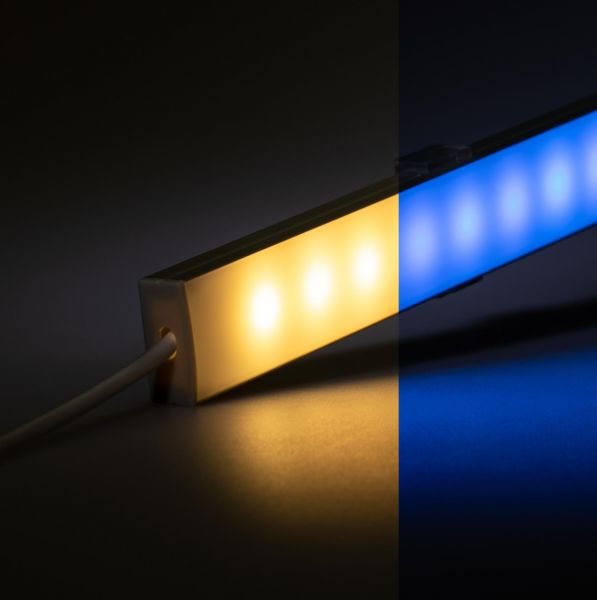 12V Slim Line Aluminium LED Leiste – RGBW ( RGB & warmweiß ) –